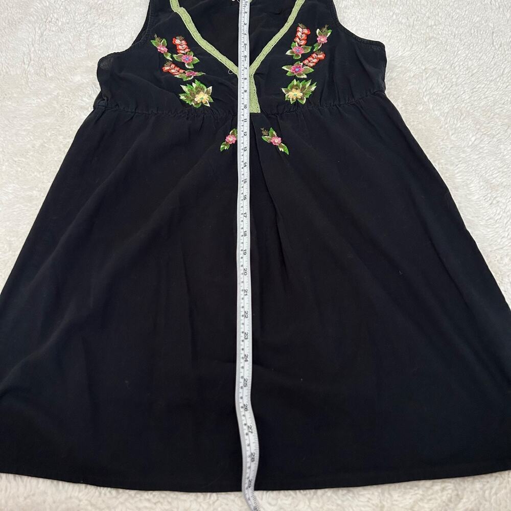 Old Navy VTG 100% Cotton Womens Black Embroidered Floral Tunic Top Sz S - Picture 7 of 7